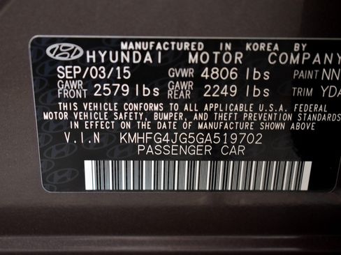 Used 2016 Hyundai Azera FWD image 48