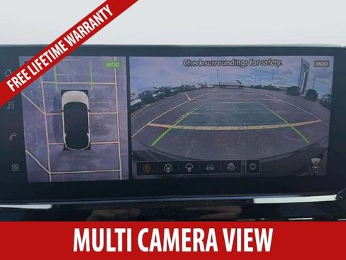 New 2026 Nissan Pathfinder Platinum AWD/4WD image 10