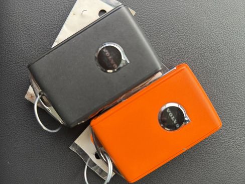 New 2025 Volvo XC60 B5 Core w/ Protection Package Premier image 30