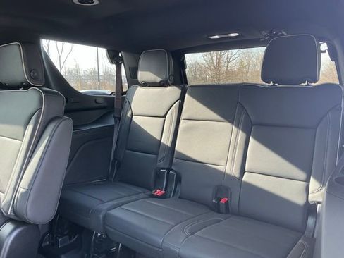 Used 2024 Chevrolet Tahoe Premier image 36