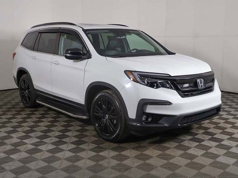 Used 2022 Honda Pilot Special Edition image 2
