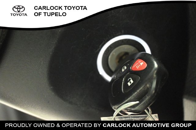 Used 2019 Toyota 4Runner TRD Off-Road AWD/4WD image 30
