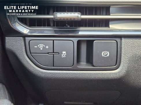 Used 2026 Kia Sportage LX w/ LX Convenience Package FWD image 22