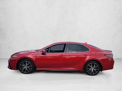 Used 2023 Toyota Camry SE w/ Convenience Package FWD image 6
