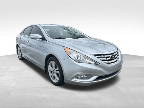Used 2013 Hyundai Sonata Limited image 6