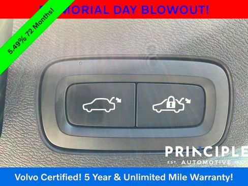 Certified 2023 Volvo XC60 B5 Plus FWD image 28