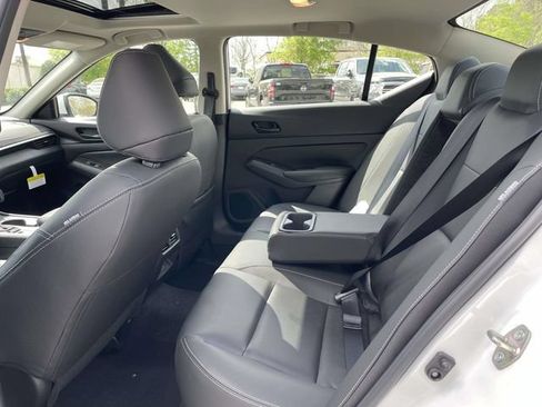New 2026 Nissan Altima 2.5 SV w/ SV Premium Package FWD image 10