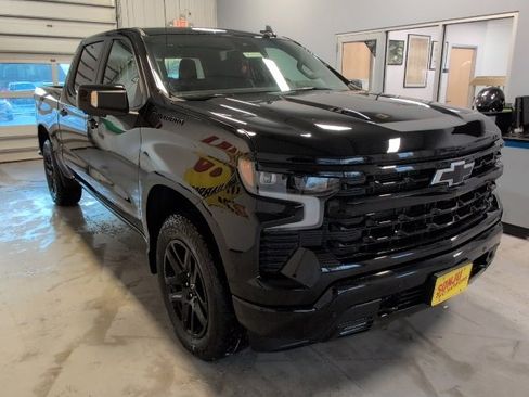 New 2026 Chevrolet Silverado 1500 RST w/ Dark Appearance Package image 9