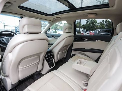Used 2020 Lincoln Nautilus Reserve w/ Equipment Group 201A AWD/4WD image 54