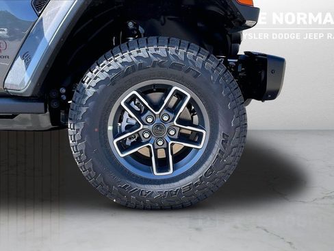 New 2026 Jeep Gladiator Mojave AWD/4WD image 33