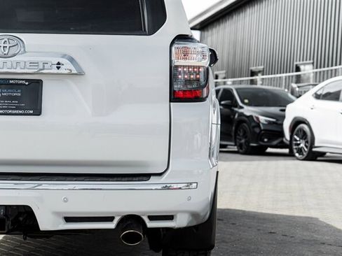 Used 2020 Toyota 4Runner Limited AWD/4WD image 11