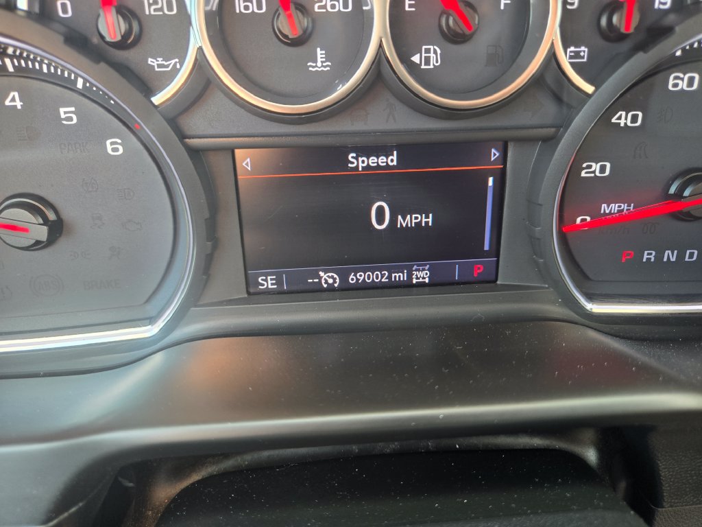 Used 2020 Chevrolet Silverado 1500 LT AWD/4WD image 11