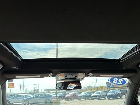 Used 2023 Dodge Charger Scat Pack w/ Plus Group RWD image 19