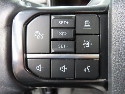 Used 2025 Ford F250 Platinum image 48