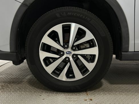 Used 2021 Subaru Outback Premium AWD/4WD image 39