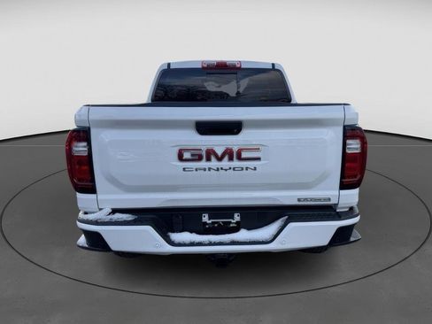 New 2026 GMC Canyon Elevation w/ Convenience Package image 4