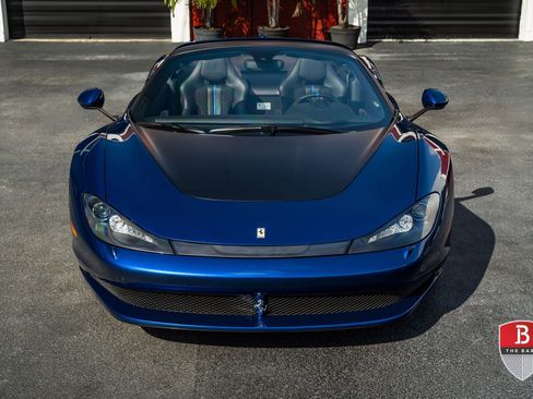 Used 2014 Ferrari 458 Speciale image 19