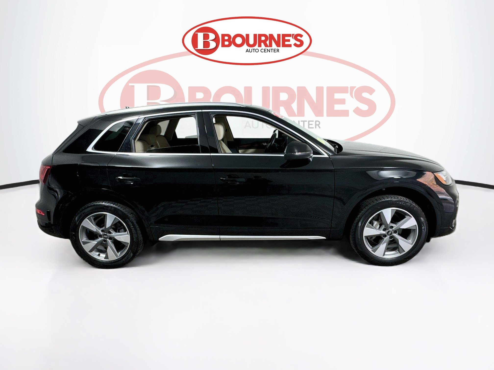 Used 2023 Audi Q5 2.0T Premium Plus w/ Premium Plus Package AWD/4WD image 11