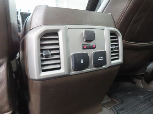 Used 2020 Ford F450 King Ranch w/ King Ranch Ultimate Package image 11