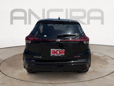 Used 2025 Nissan Kicks Play S FWD image 11