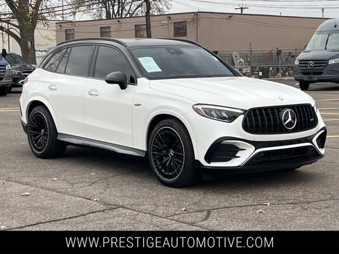 Used 2024 Mercedes-Benz GLC 43 AMG 4MATIC image 8