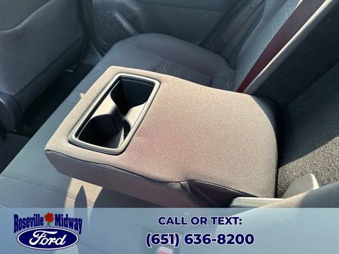 Used 2023 Toyota RAV4 SE AWD/4WD image 30