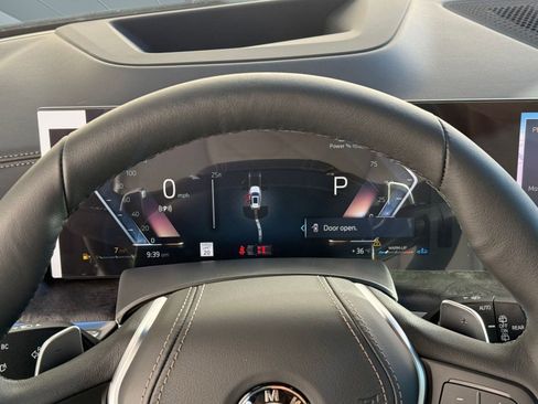 New 2026 BMW X5 xDrive40i image 17