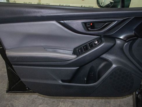 Used 2022 Subaru Crosstrek 2.5i Sport w/ Moonroof Package image 10