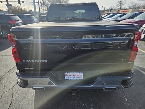 Used 2021 Chevrolet Silverado 1500 LT w/ Z71 Off-Road Package image 5
