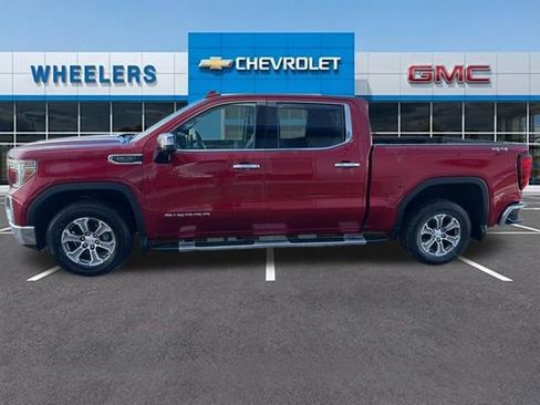 Used 2021 GMC Sierra 1500 SLT image 2