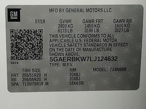Used 2020 Buick Enclave Essence w/ Sound and Sites Package FWD image 33