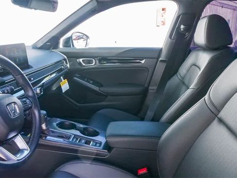 Used 2024 Honda Civic Sport Touring image 17