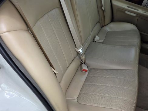 Used 2006 Lincoln LS image 13