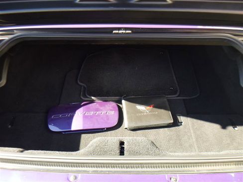 Used 1998 Chevrolet Corvette Convertible w/ Memory Pkg RWD image 26