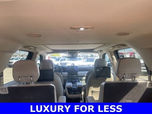 Used 2020 Lincoln Navigator L Reserve w/ Luxury Package image 7