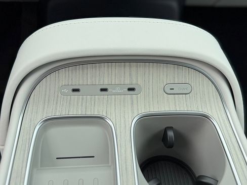 Used 2026 Hyundai Palisade Calligraphy image 31