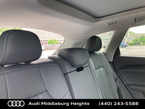 Used 2025 Audi Q5 2.0T Premium Plus w/ Premium Plus image 27