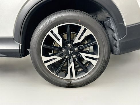 Used 2025 Mitsubishi Eclipse Cross SE AWD/4WD image 11
