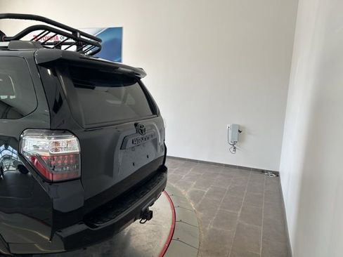 Used 2022 Toyota 4Runner SR5 Premium w/ TRD Black Wheel Package (TMS) AWD/4WD image 5