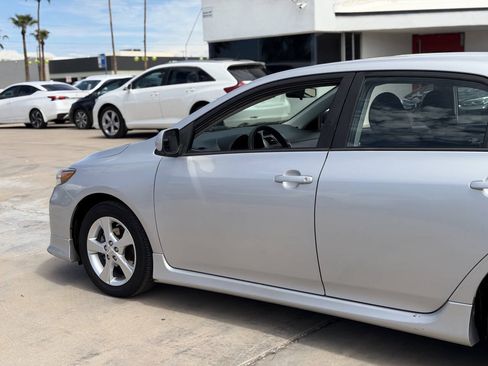 Used 2012 Toyota Corolla S FWD image 4