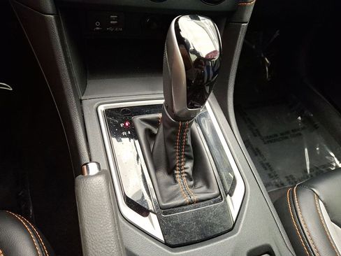 Used 2021 Subaru Crosstrek 2.5i Limited w/ Popular Package #2 image 12