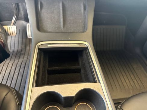 Used 2021 Tesla Model Y Performance AWD/4WD image 21