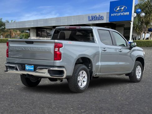 Used 2026 Chevrolet Silverado 1500 LT image 3