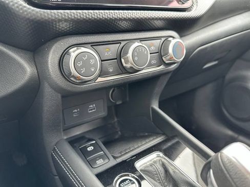 Used 2023 Nissan Kicks SV FWD image 22