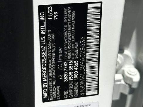 Certified 2023 Mercedes-Benz EQS 580 4MATIC SUV image 35