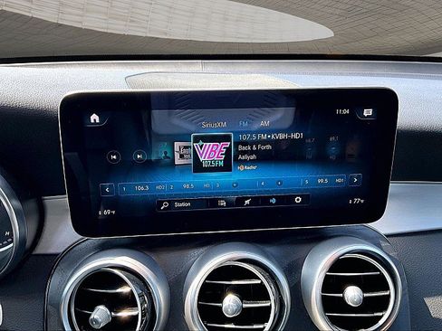 Used 2022 Mercedes-Benz GLC 300 4MATIC w/ Premium Package Lite image 20