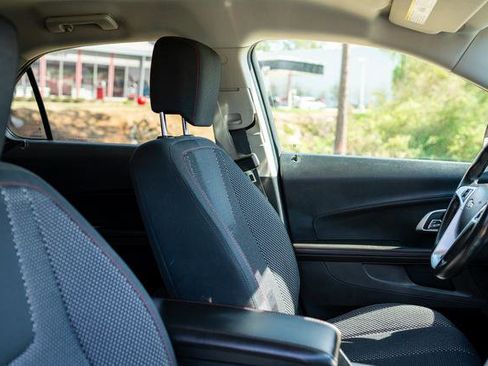 Used 2012 Chevrolet Equinox LT image 9