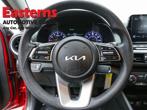 Used 2023 Kia Forte LXS image 10