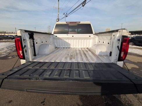 Used 2019 GMC Sierra 1500 SLT image 34