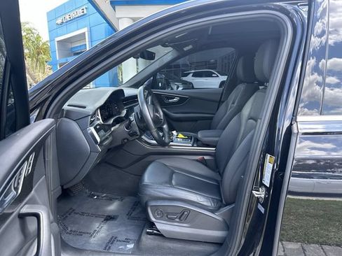 Used 2021 Audi Q7 3.0T Premium Plus w/ Premium Plus Package AWD/4WD image 30